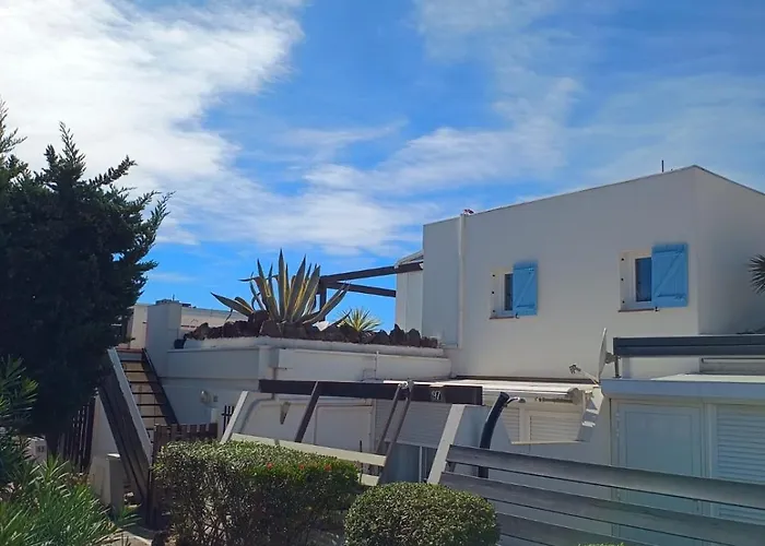 Апартаменты Luxe Port Nature 2 Агд