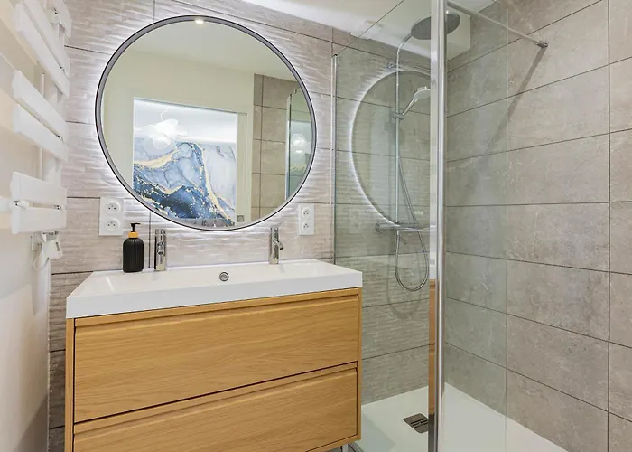 Luxe Port Nature 2 Апартаменты *