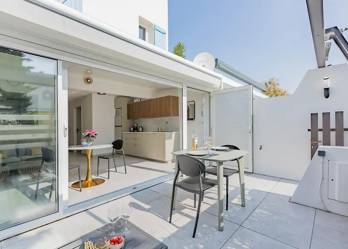 Апартаменты Luxe Port Nature 2 Агд